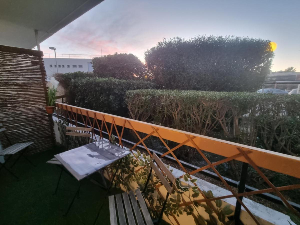 100 M De La Plage - Les Cigales De Mer - Studio Cabine - Parking Le Grau-du-Roi Εξωτερικό φωτογραφία