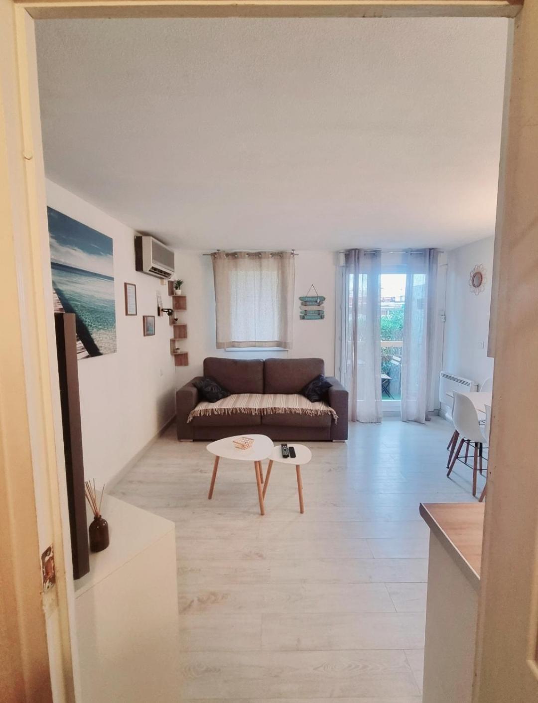 100 M De La Plage - Les Cigales De Mer - Studio Cabine - Parking Le Grau-du-Roi Εξωτερικό φωτογραφία